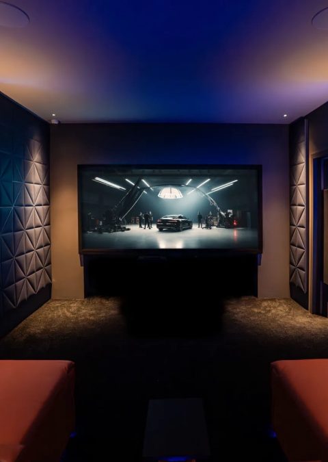 Award Winning Aladdins Cave Wired by MJD screen